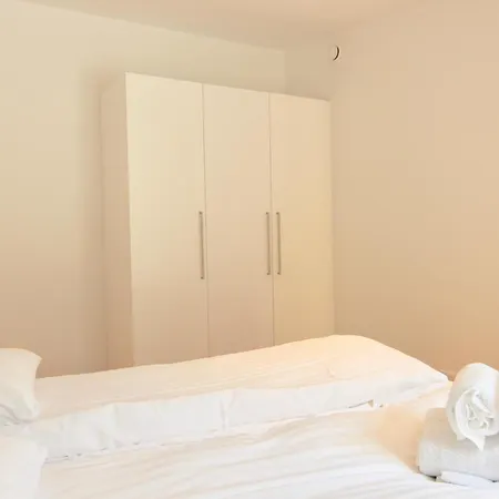 Private 1-bed Townhouse With A Terrace - 158 شقة Århus