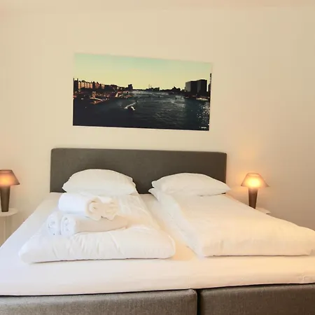 Private 1-bed Townhouse With A Terrace - 158 شقة Århus