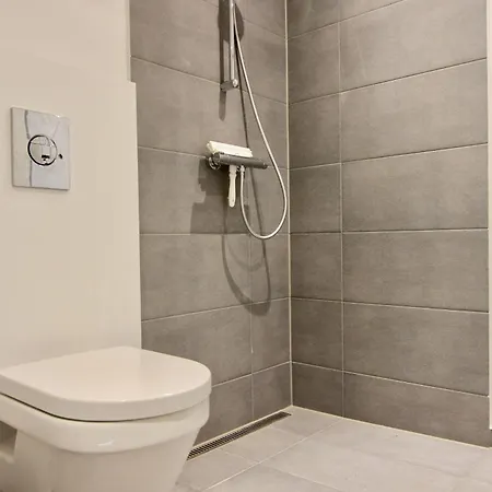Private 1-bed Townhouse W Terraces Appartamento